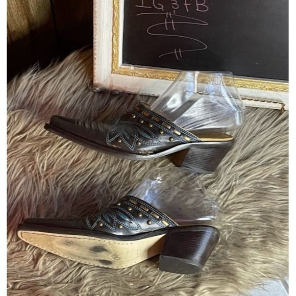 Women's Cassandra Ray Mules - Picture 3 of 6